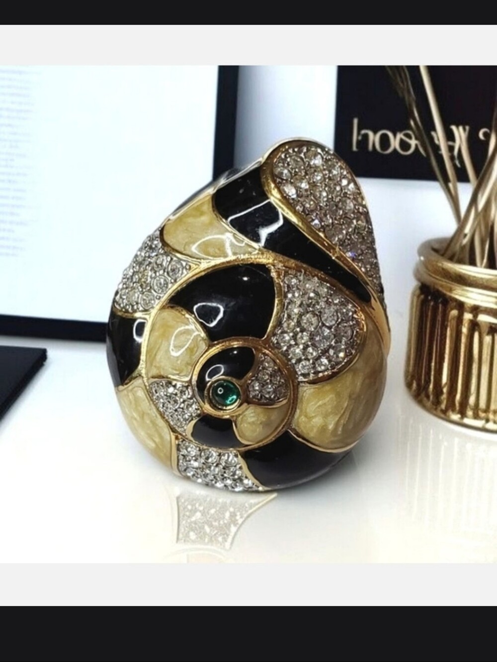 Vintage Swarovski Swan Stamp Enamel And Crystals Snail Seashell Brooch
